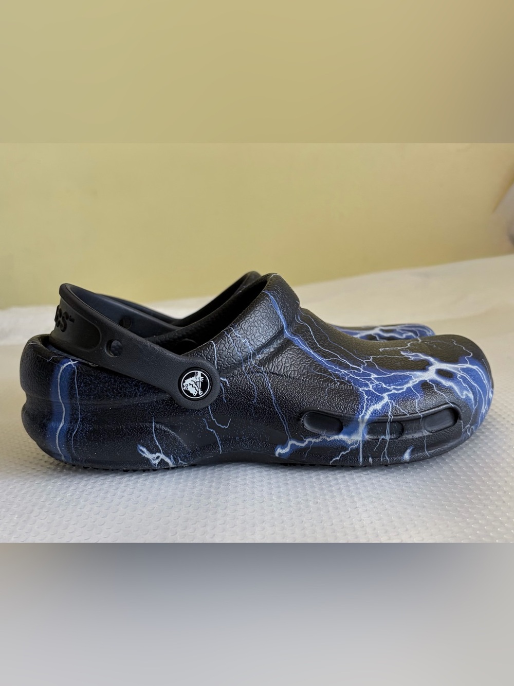 CROCS Black Clogs with Blue Lightning Print Sz W8